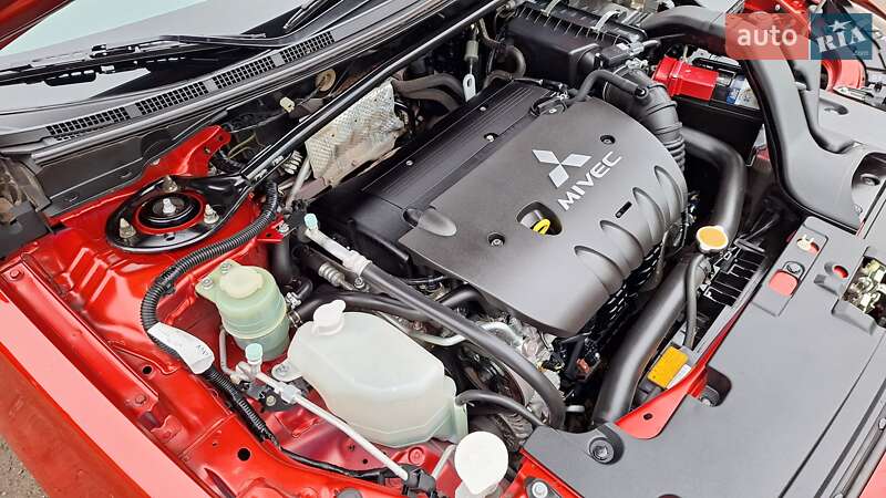 Седан Mitsubishi Lancer 2009 в Смілі