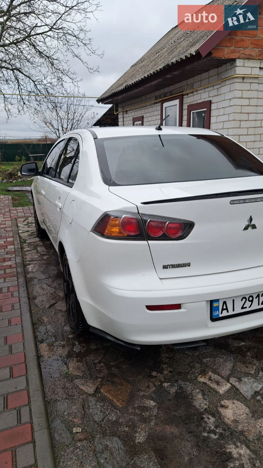 2011 Mitsubishi Lancer - мініатюра 4