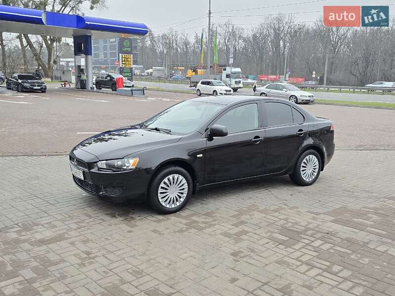 Седан Mitsubishi Lancer 2012 в Киеве фото 4 Седан Mitsubishi Lancer 2012 в Киеве