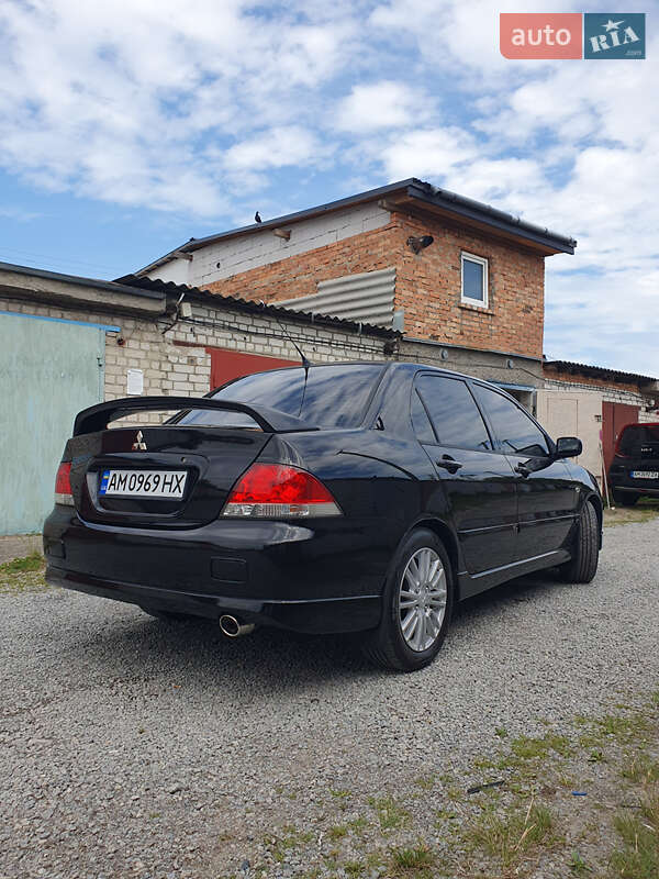 Седан Mitsubishi Lancer 2005 в Житомирі фото 47 Седан Mitsubishi Lancer 2005 в Житомирі