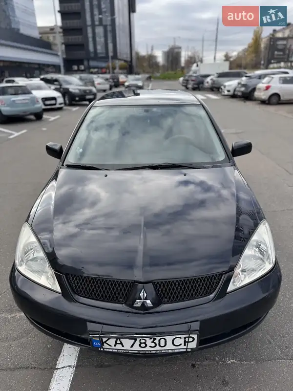 Mitsubishi Lancer
