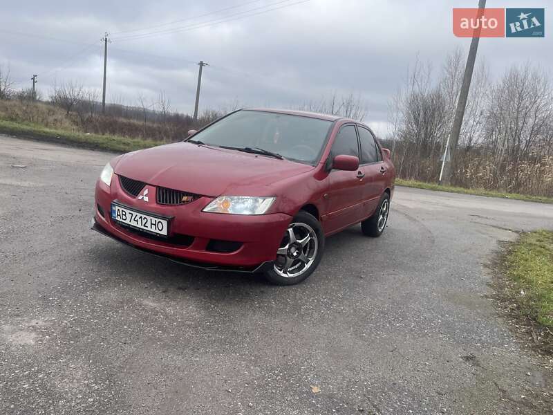 Mitsubishi Lancer 2004