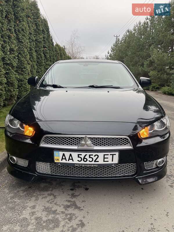 Седан Mitsubishi Lancer 2007 в Киеве фото 3 Седан Mitsubishi Lancer 2007 в Киеве