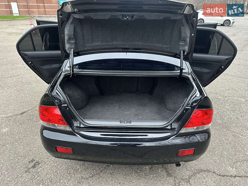 Седан Mitsubishi Lancer 2007 в Одесі фото 25 Седан Mitsubishi Lancer 2007 в Одесі