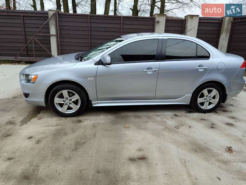 Седан Mitsubishi Lancer 2008 в Жашкове фото Седан Mitsubishi Lancer 2008 в Жашкове