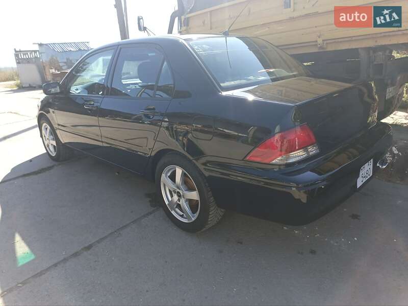 Седан Mitsubishi Lancer 2002 в Одессе