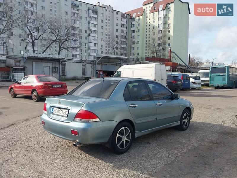 Седан Mitsubishi Lancer 2006 в Николаеве
