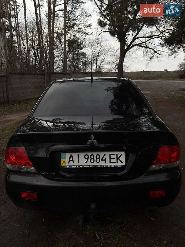 Седан Mitsubishi Lancer 2006 в Макарові