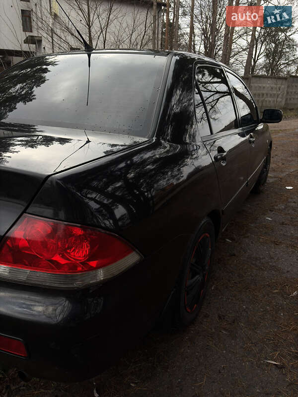 Седан Mitsubishi Lancer 2006 в Макарові