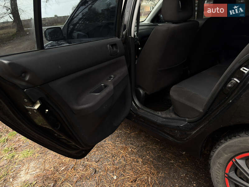 Седан Mitsubishi Lancer 2006 в Макарові