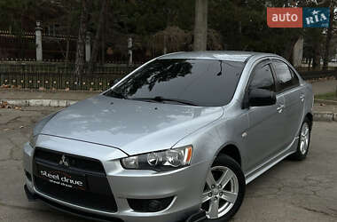 Седан Mitsubishi Lancer 2007 в Николаеве