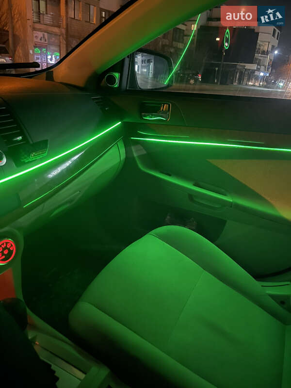 Седан Mitsubishi Lancer 2008 в Ужгороді