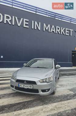 Седан Mitsubishi Lancer 2008 в Чернигове