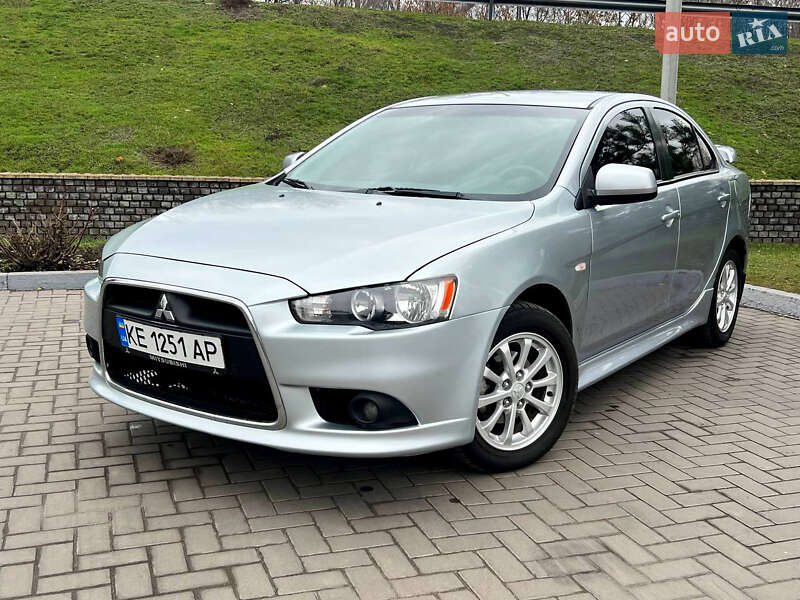 Mitsubishi Lancer 2013 Mitsubishi Lancer 2013