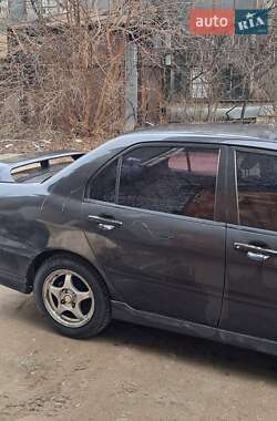 Седан Mitsubishi Lancer 2002 в Одесі