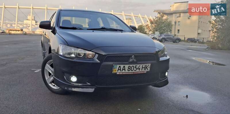 Седан Mitsubishi Lancer 2008 в Києві фото Седан Mitsubishi Lancer 2008 в Києві