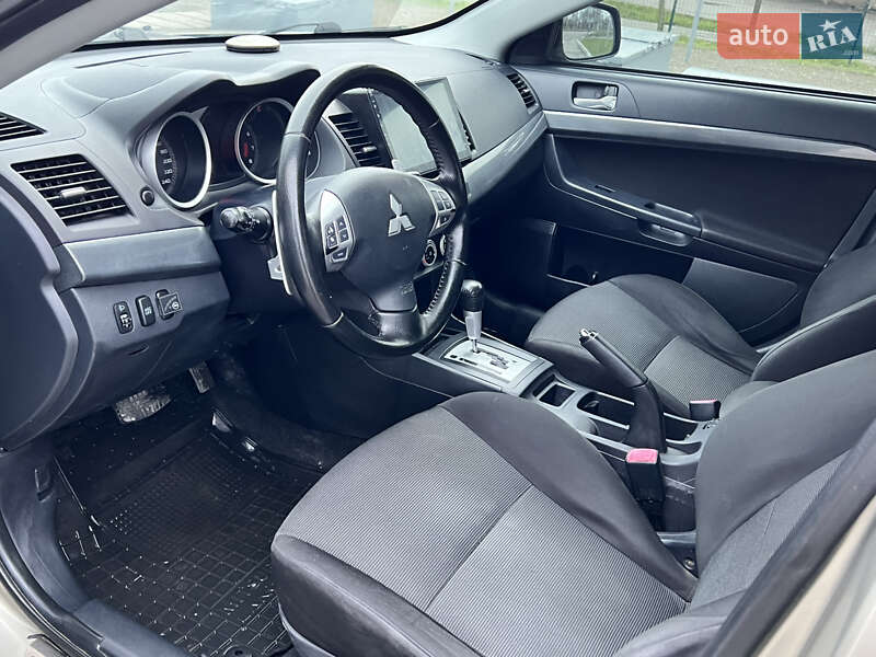 Седан Mitsubishi Lancer 2008 в Кременчуці