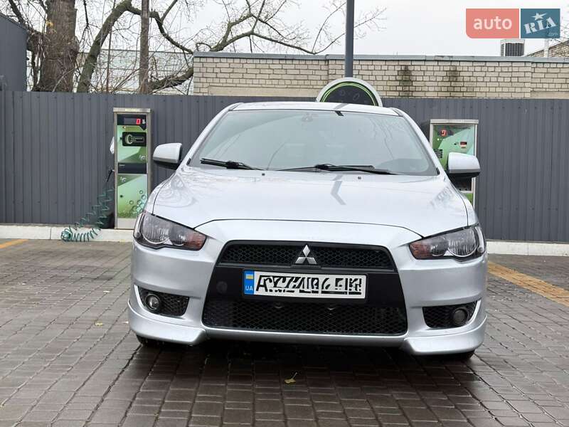 Седан Mitsubishi Lancer 2008 в Харькове