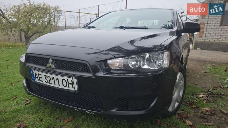 Mitsubishi Lancer