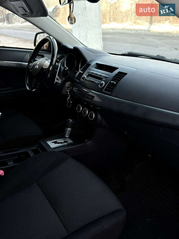 Седан Mitsubishi Lancer 2008 в Запоріжжі