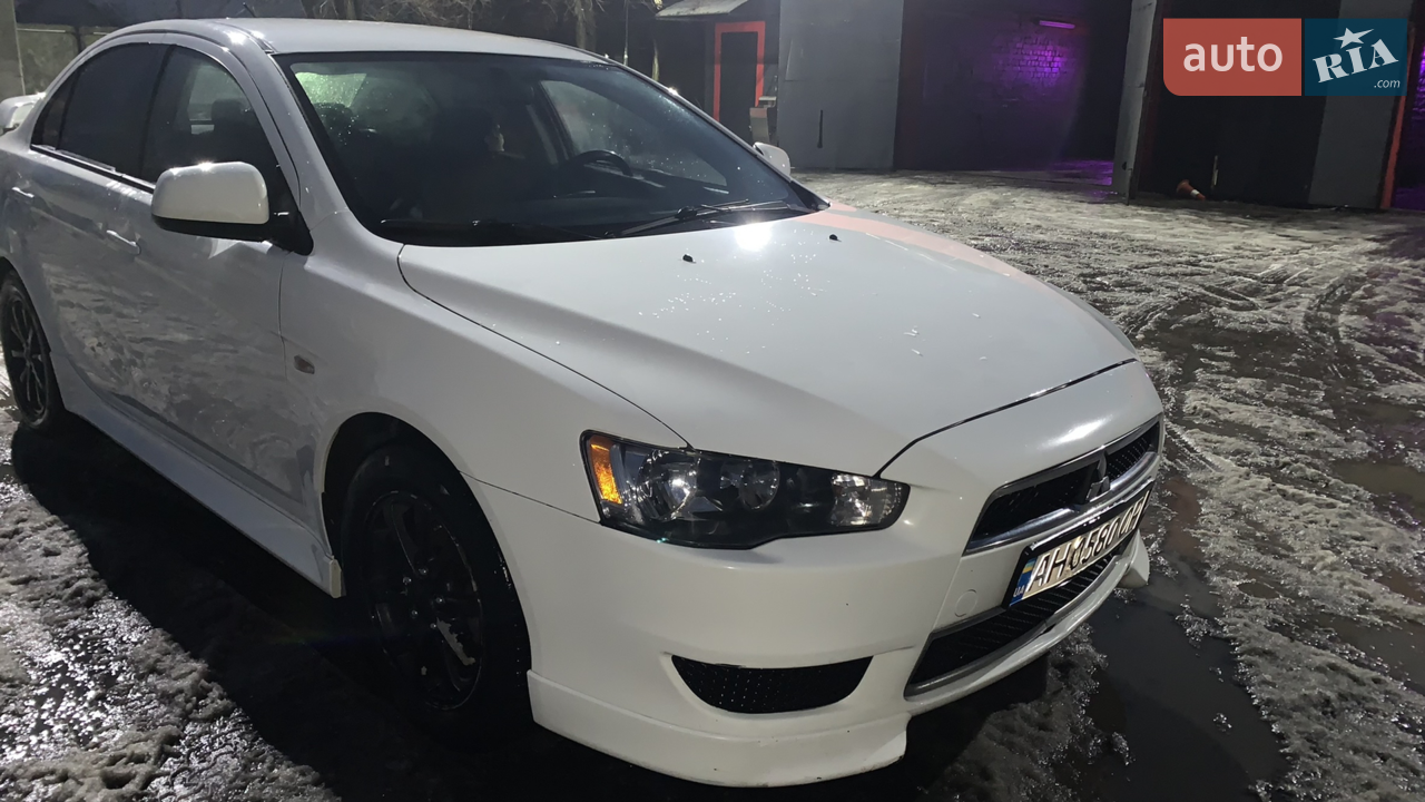 2013 Mitsubishi Lancer - мініатюра 10