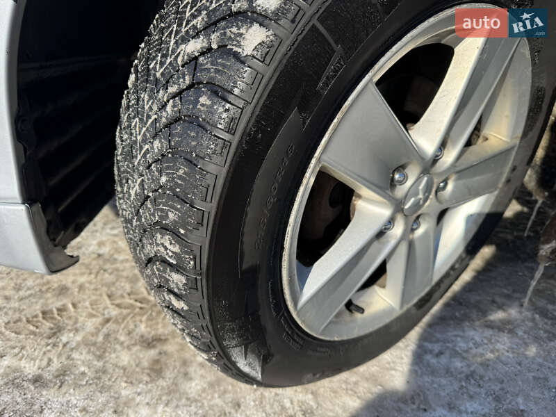 Седан Mitsubishi Lancer 2008 в Смеле