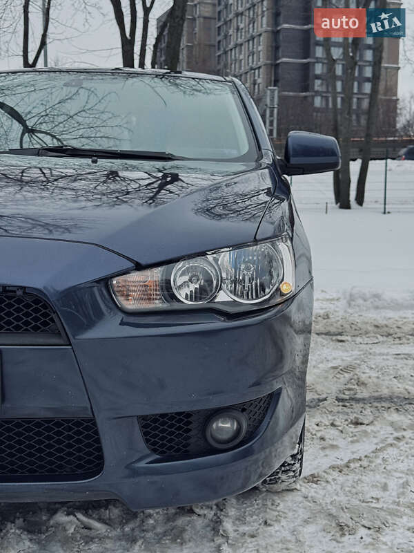 Седан Mitsubishi Lancer 2008 в Киеве фото 10 Седан Mitsubishi Lancer 2008 в Киеве