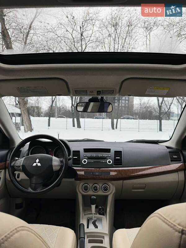 Седан Mitsubishi Lancer 2008 в Киеве фото 23 Седан Mitsubishi Lancer 2008 в Киеве
