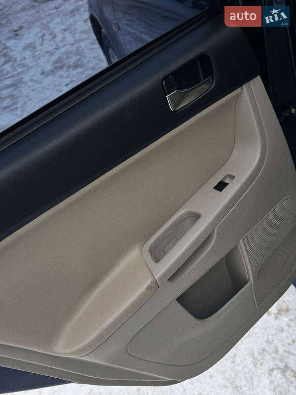 Седан Mitsubishi Lancer 2008 в Киеве фото 32 Седан Mitsubishi Lancer 2008 в Киеве