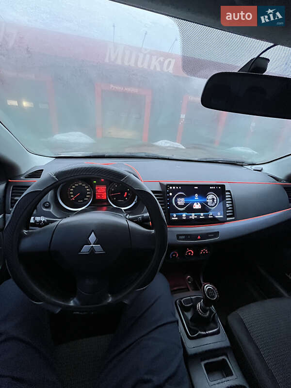 Седан Mitsubishi Lancer 2008 в Черкассах