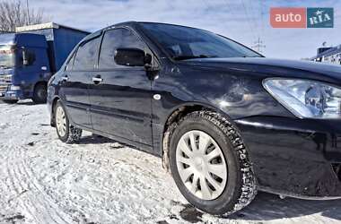 Седан Mitsubishi Lancer 2006 в Чернигове