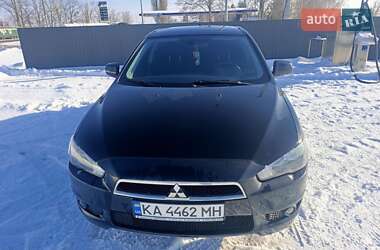 Хетчбек Mitsubishi Lancer 2010 в Кагарлику