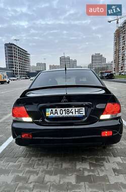 Седан Mitsubishi Lancer 2008 в Киеве