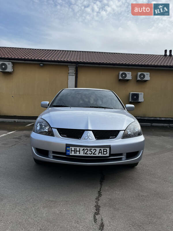 Mitsubishi Lancer 2005