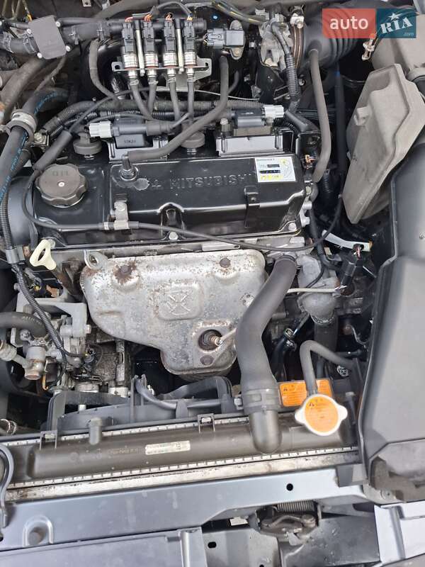 Седан Mitsubishi Lancer 2009 в Киеве