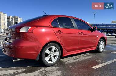 Хэтчбек Mitsubishi Lancer 2010 в Киеве