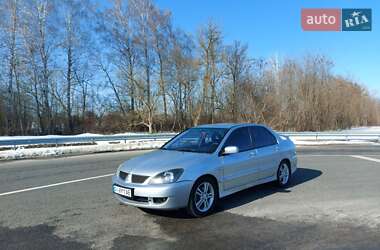 Седан Mitsubishi Lancer 2006 в Десні
