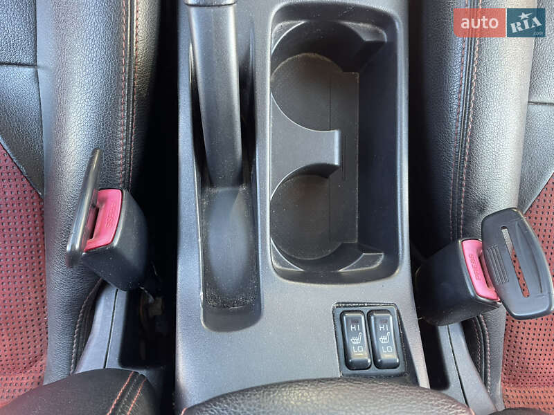 Седан Mitsubishi Lancer 2008 в Днепре