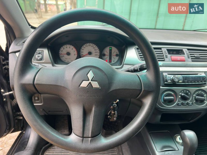 Седан Mitsubishi Lancer 2007 в Одессе