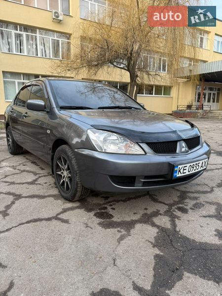 Седан Mitsubishi Lancer 2007 в Днепре