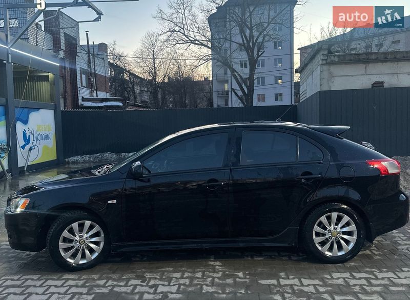Хэтчбек Mitsubishi Lancer 2009 в Тернополе