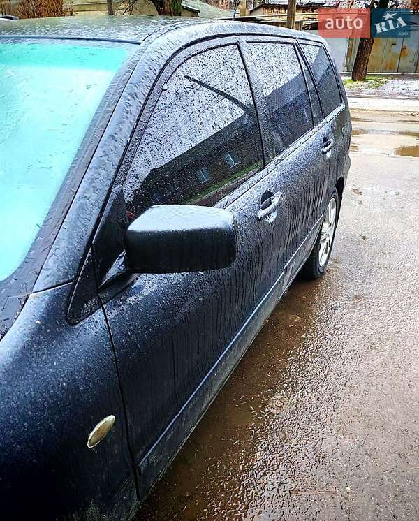 Mitsubishi Lancer 2003