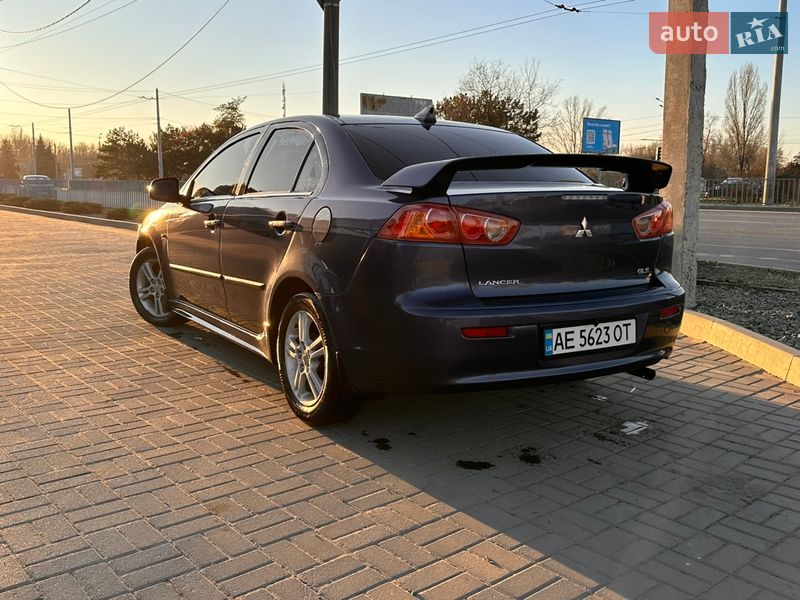 Седан Mitsubishi Lancer 2007 в Днепре