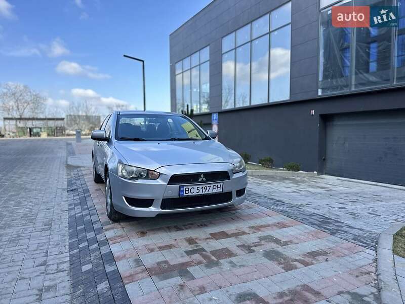 Седан Mitsubishi Lancer 2009 в Львове фото 9 Седан Mitsubishi Lancer 2009 в Львове