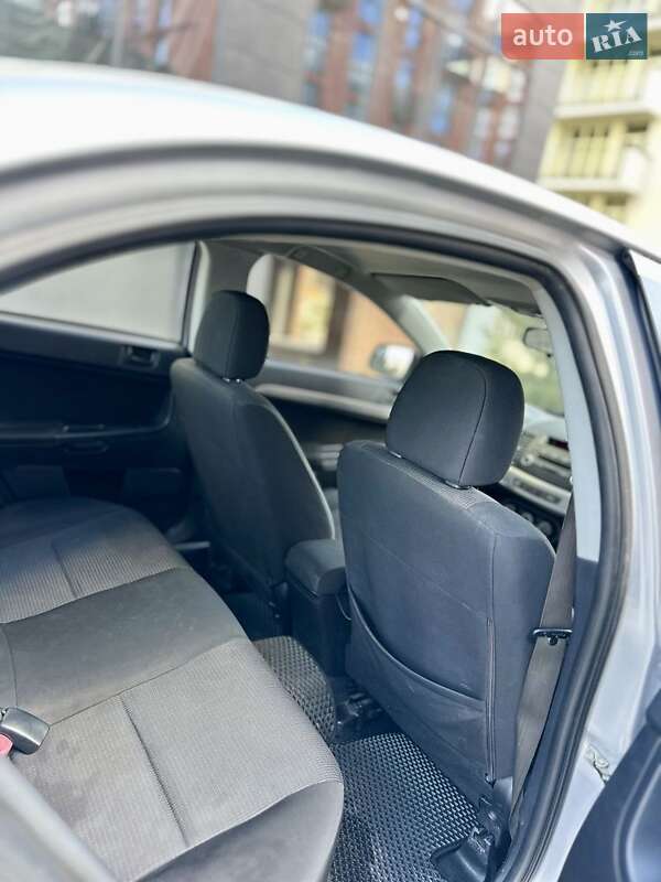 Седан Mitsubishi Lancer 2009 в Львове фото 13 Седан Mitsubishi Lancer 2009 в Львове