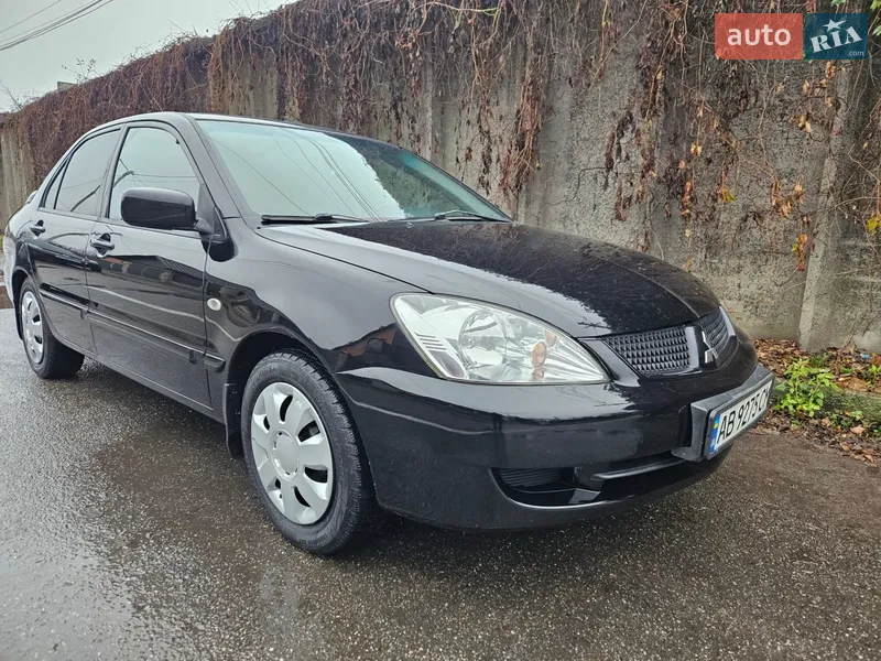 Mitsubishi Lancer