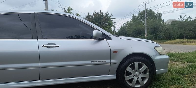 Седан Mitsubishi Lancer 2004 в Запорожье