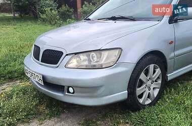 Седан Mitsubishi Lancer 2004 в Запоріжжі