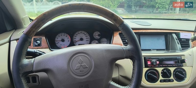 Седан Mitsubishi Lancer 2004 в Запорожье