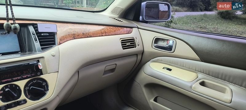 Седан Mitsubishi Lancer 2004 в Запорожье